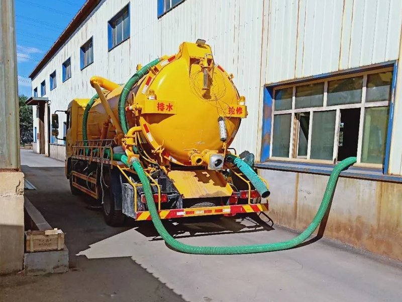 花园路厂区化粪池清理